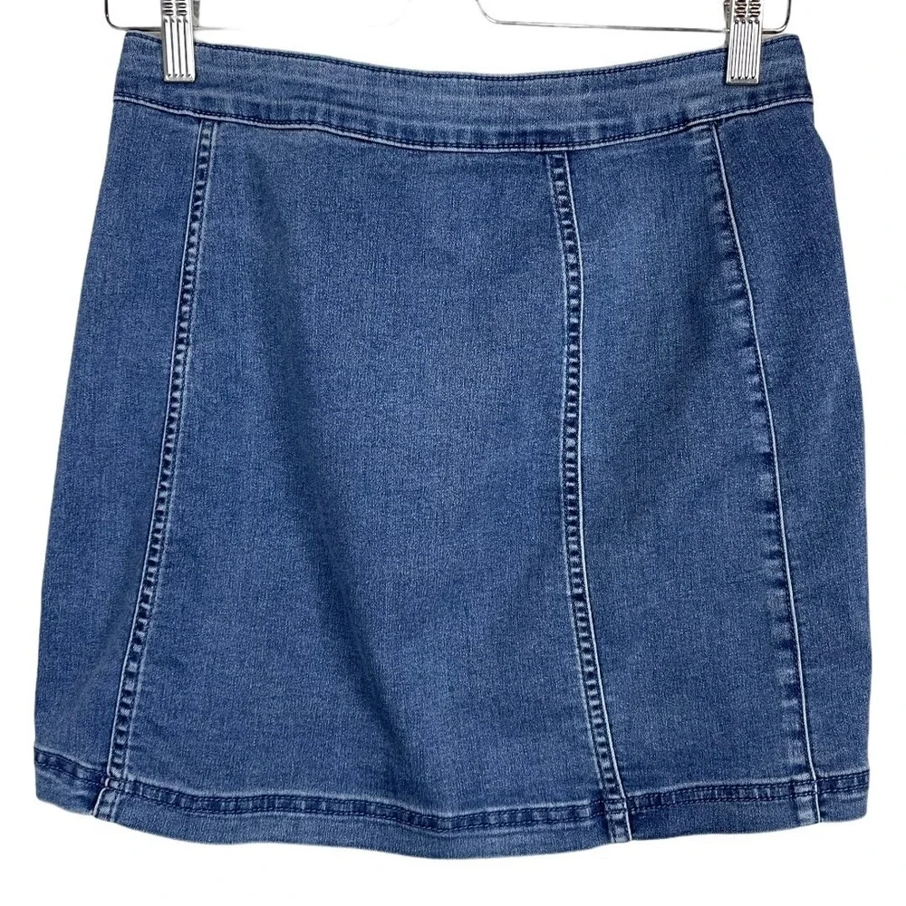 Free People Daisy Denim Wrap‎ Skirt 6 Indie Boho Y2K Mini 90s Inspired Festival